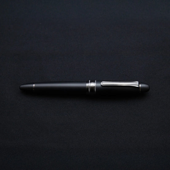 Nagasawa PenStyle DEN Limited Black 21K Gold M/B Sailor Fountain Pen