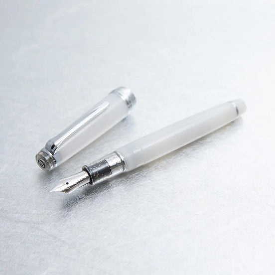 NAGASAWA Exclusive Shuangjiang, 14K Gold Sailor Medium-sized Fountain Pen