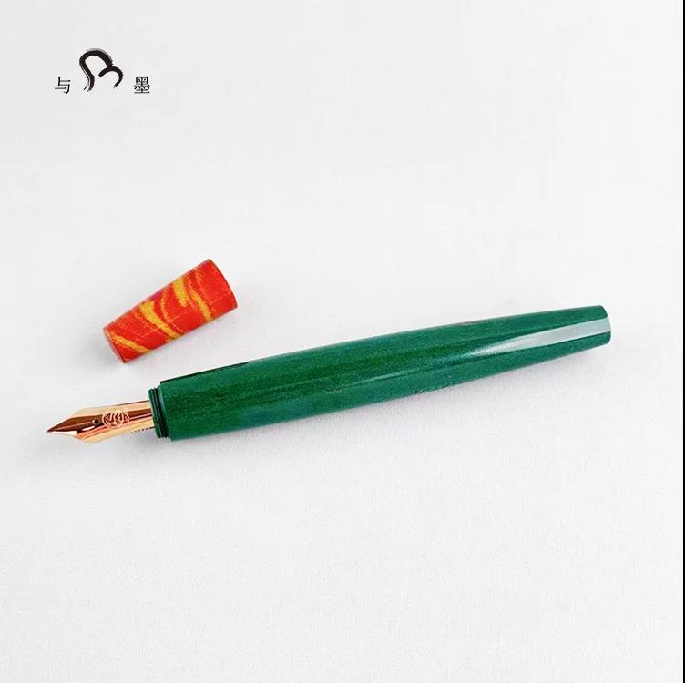 Eboya 14K Gold Ebonite Fountain Pen, Wooden Whistle Series, Limited Edition Green-Orange Body with Yanka Pattern Cap
