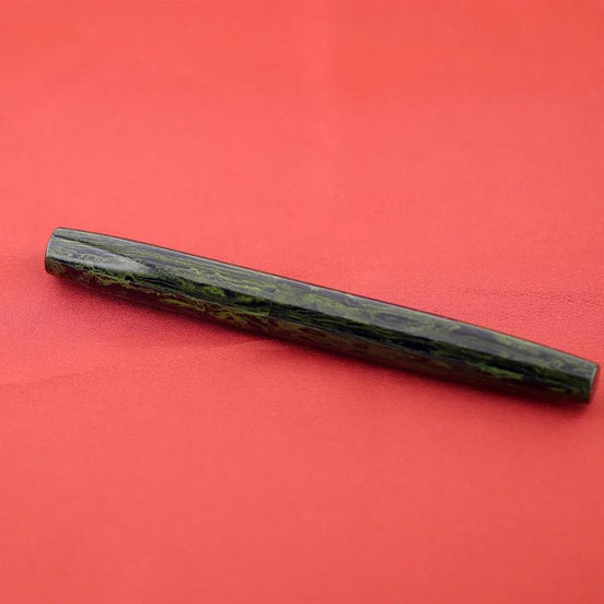 Eboya 方舟 HAKOBUNE M-Shape Standard Color Wakaba Hard Rubber 14K Gold Fountain Pen