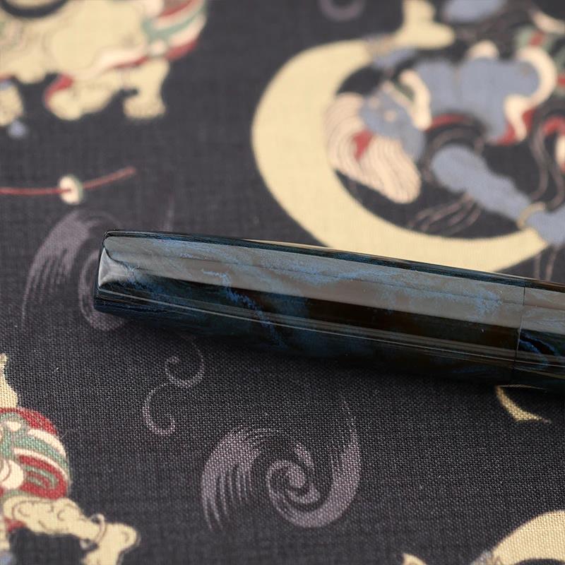 Eboya Shoumokuya Ark L Limited Color Deep Sea Hard Rubber 14K Gold Fountain Pen