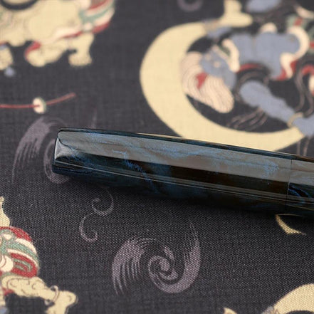 Eboya 方舟 HAKOBUNE L Limited Color Deep Sea Hard Rubber 14K Gold Fountain Pen