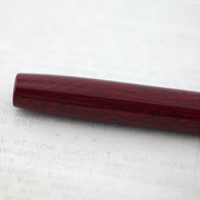 Eboya Emuya 萌芽 HOUGA / 方舟 HAKOBUNE M Model - Exclusive Russet Pattern Shade: Hard Rubber Fountain Pen with 14K Gold Nib