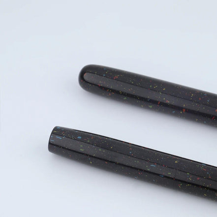 Eboya Emuya 萌芽 HOUGA / 方舟 HAKOBUNE M Model - Exclusive Hanabi Pattern Edition: Hard Rubber Fountain Pen with 14K Gold Nib
