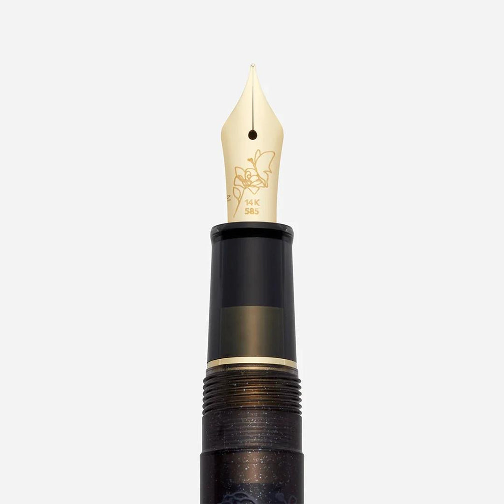 Ancora Limited-Edition Souka - Floral Series | Silver-White / Gray-Black | 14K Gold Nib | Sailor Professional Gear Slim Fountain Pen