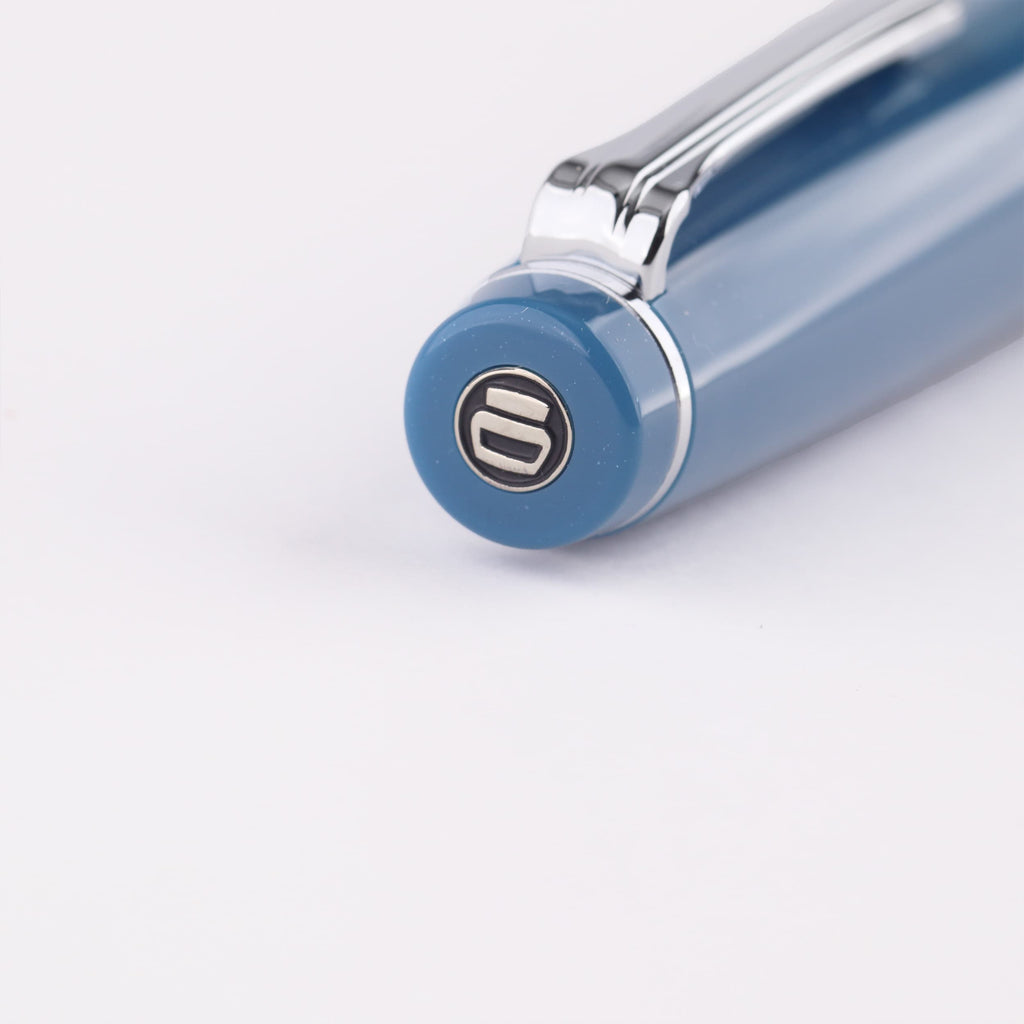 Nagasawa Sakaecho Blue, Large-size Piston-filler, 21K Gold Sailor Fountain Pen