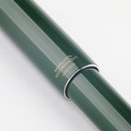 Maruzen Bookstore Exclusive, Fountain Pen Exhibition Exclusive Color: Urushi Bright Green Pilot No.10 Fountain Pen
