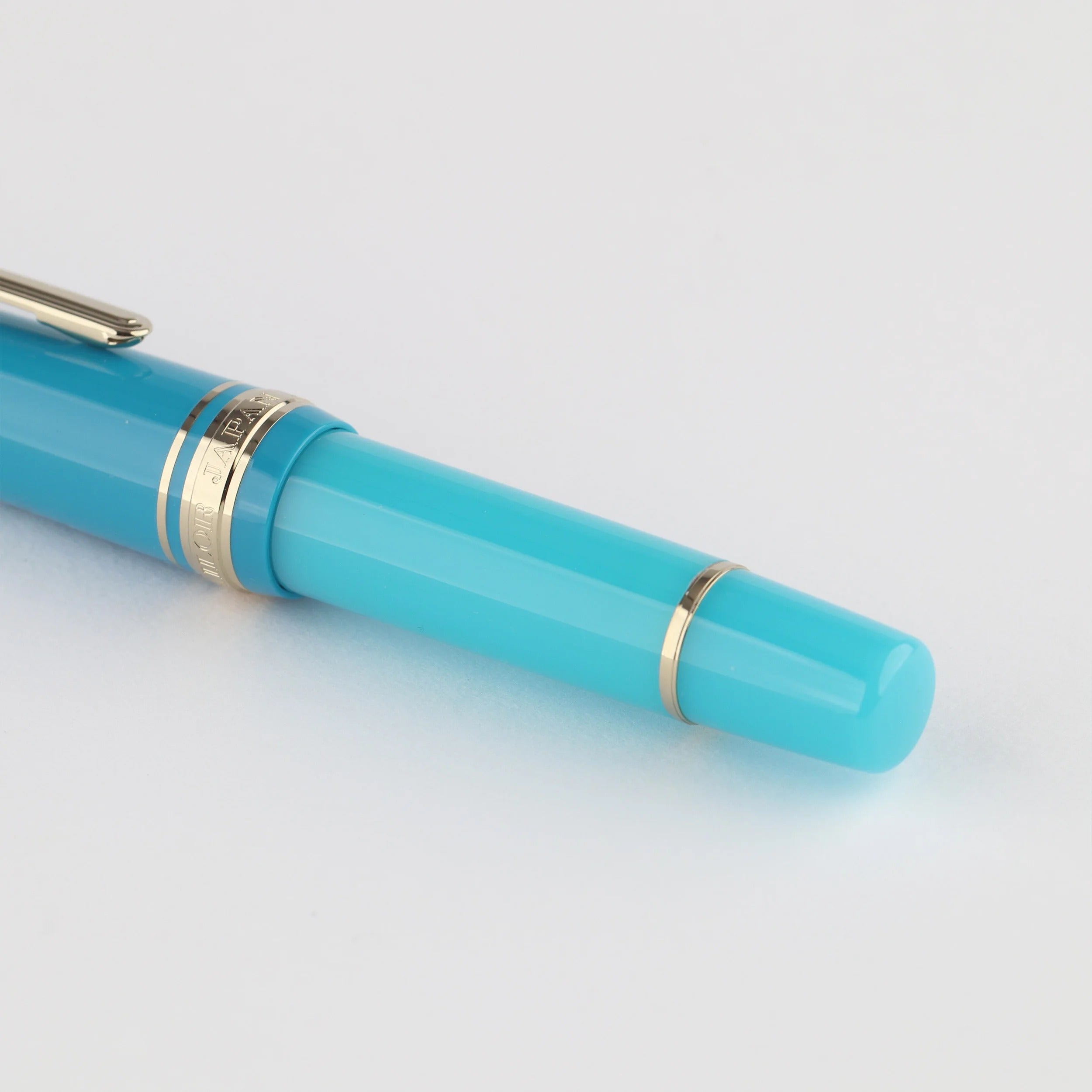 Maruzen Exclusive Maru & Uchiyelin 14K Gold Sailor Short Fountain Pen