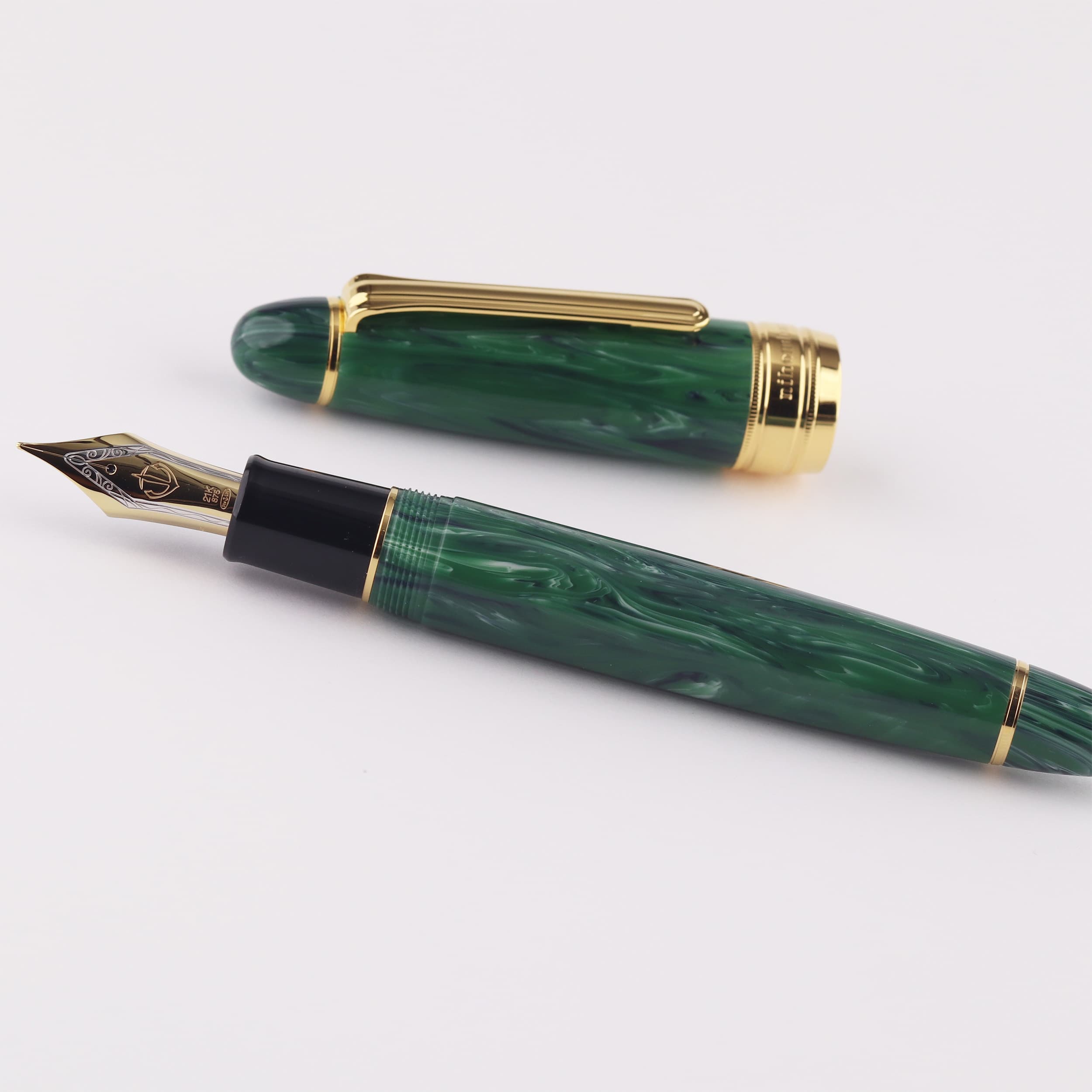 Maruzen Exclusive Green Pen King Sailor 21K Gold Fountain Pen
