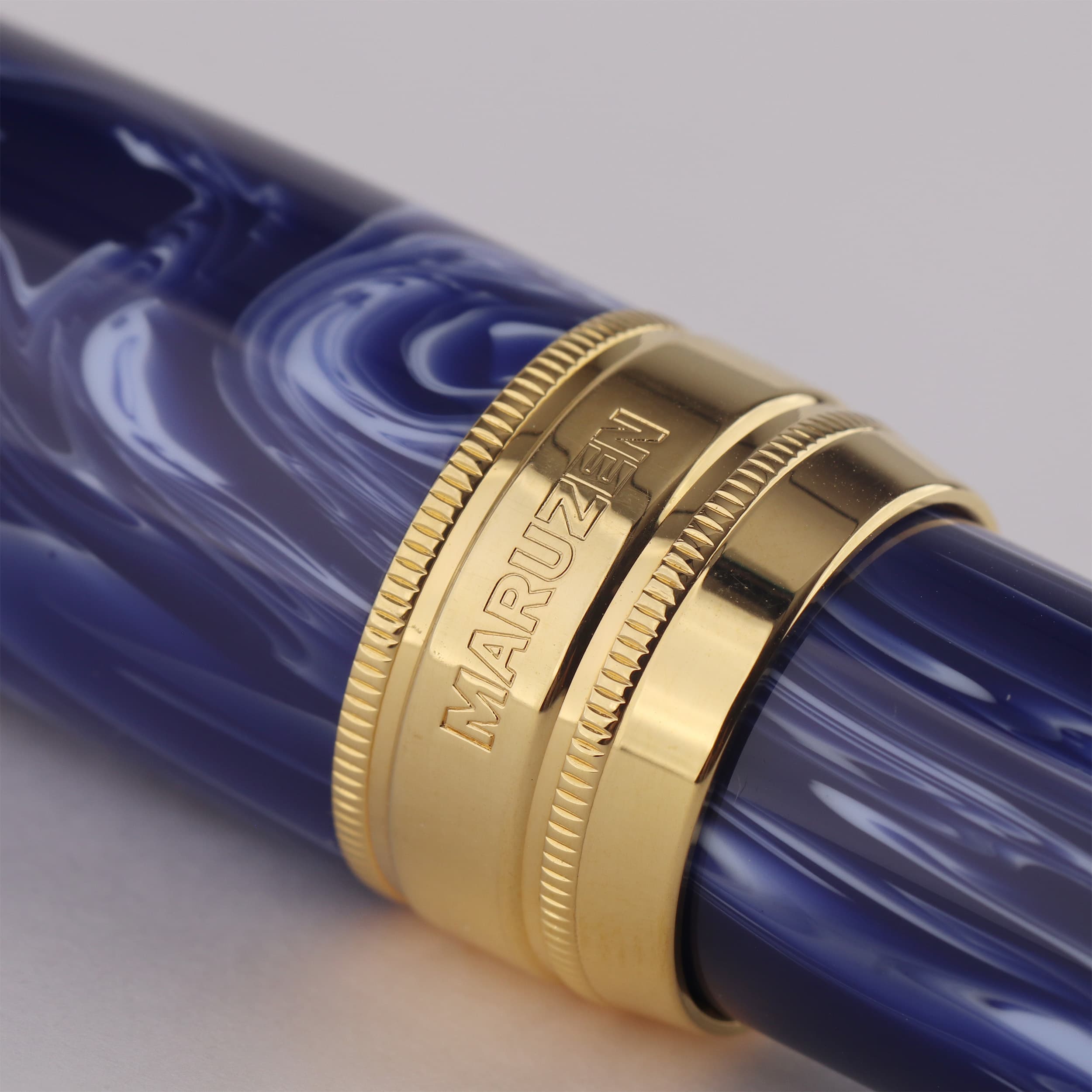 Maruzen Exclusive Blue Pattern Pen King Sailor 21K Gold Oversized Fountain Pen