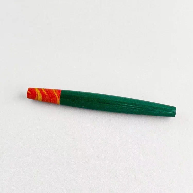 Eboya 14K Gold Ebonite Fountain Pen, Wooden Whistle Series, Limited Edition Green-Orange Body with Yanka Pattern Cap