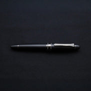 Nagasawa PenStyle DEN Exclusive Edition: Black Sailor Fountain Pen with 21K Gold Nib (M/B Tip Grades)