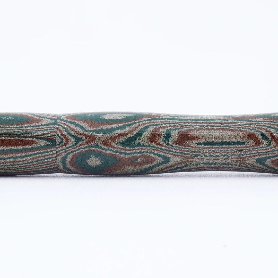 Eboya Emuya Nalu Model - Exclusive Elegant Shade (Green & Black): Hard Rubber Fountain Pen with 14K Gold Nib