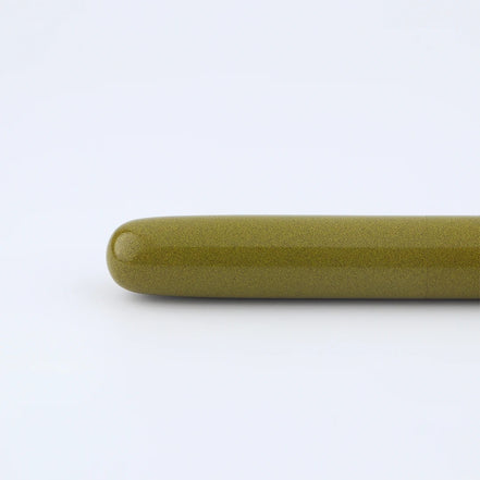 Eboya Emuya 萌芽 HOUGA L Model - Exclusive Yellow Shade: Hard Rubber Fountain Pen with 14K Gold Nib