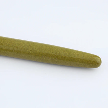 Eboya Emuya 萌芽 HOUGA L Model - Exclusive Yellow Shade: Hard Rubber Fountain Pen with 14K Gold Nib