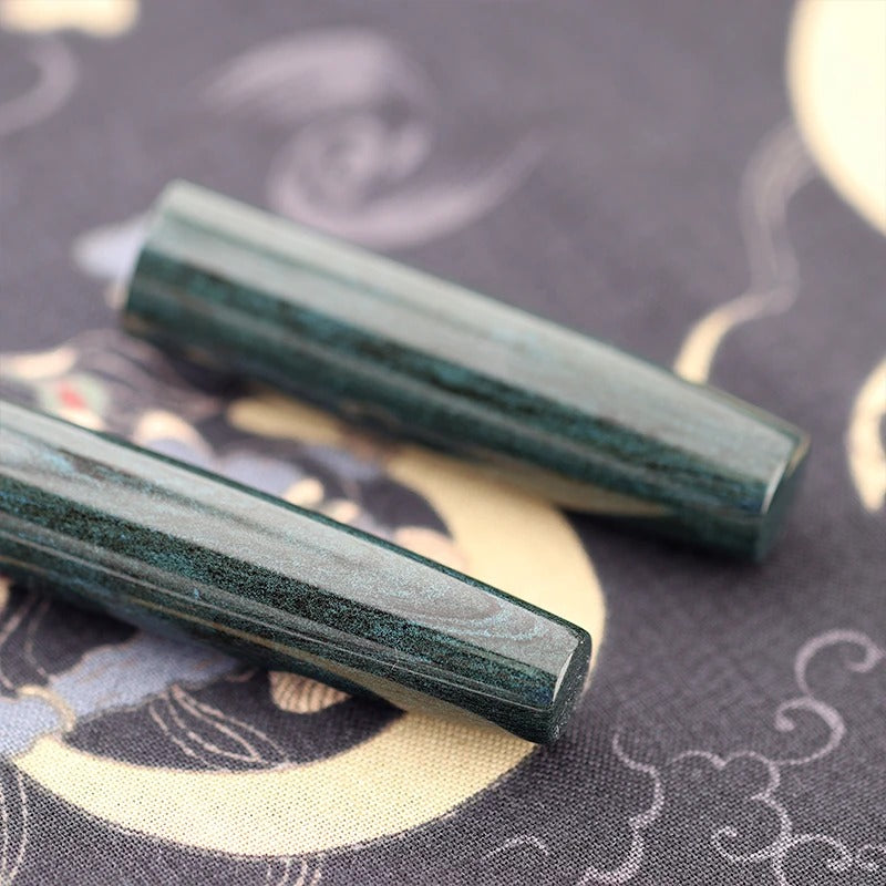 Eboya Emuya 萌芽 HOUGA / 方舟 HAKOBUNE M Model - Exclusive Aqua Pattern Shade: Hard Rubber Fountain Pen with 14K Gold Nib