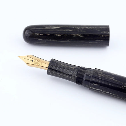 Eboya Emuya 萌芽 HOUGA / 方舟 HAKOBUNE M Model - Exclusive Black Divine Dragon Edition: Hard Rubber Fountain Pen with 14K Gold Nib