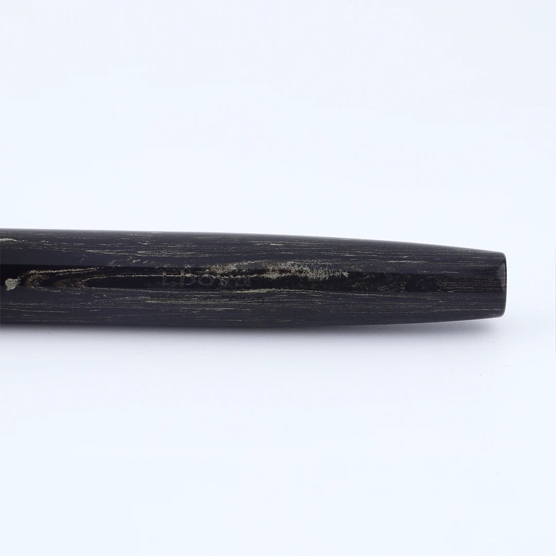 Eboya Emuya 萌芽 HOUGA / 方舟 HAKOBUNE M Model - Exclusive Black Divine Dragon Edition: Hard Rubber Fountain Pen with 14K Gold Nib