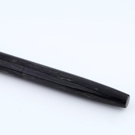 Eboya Emuya 萌芽 HOUGA / 方舟 HAKOBUNE M Model - Exclusive Black Divine Dragon Edition: Hard Rubber Fountain Pen with 14K Gold Nib