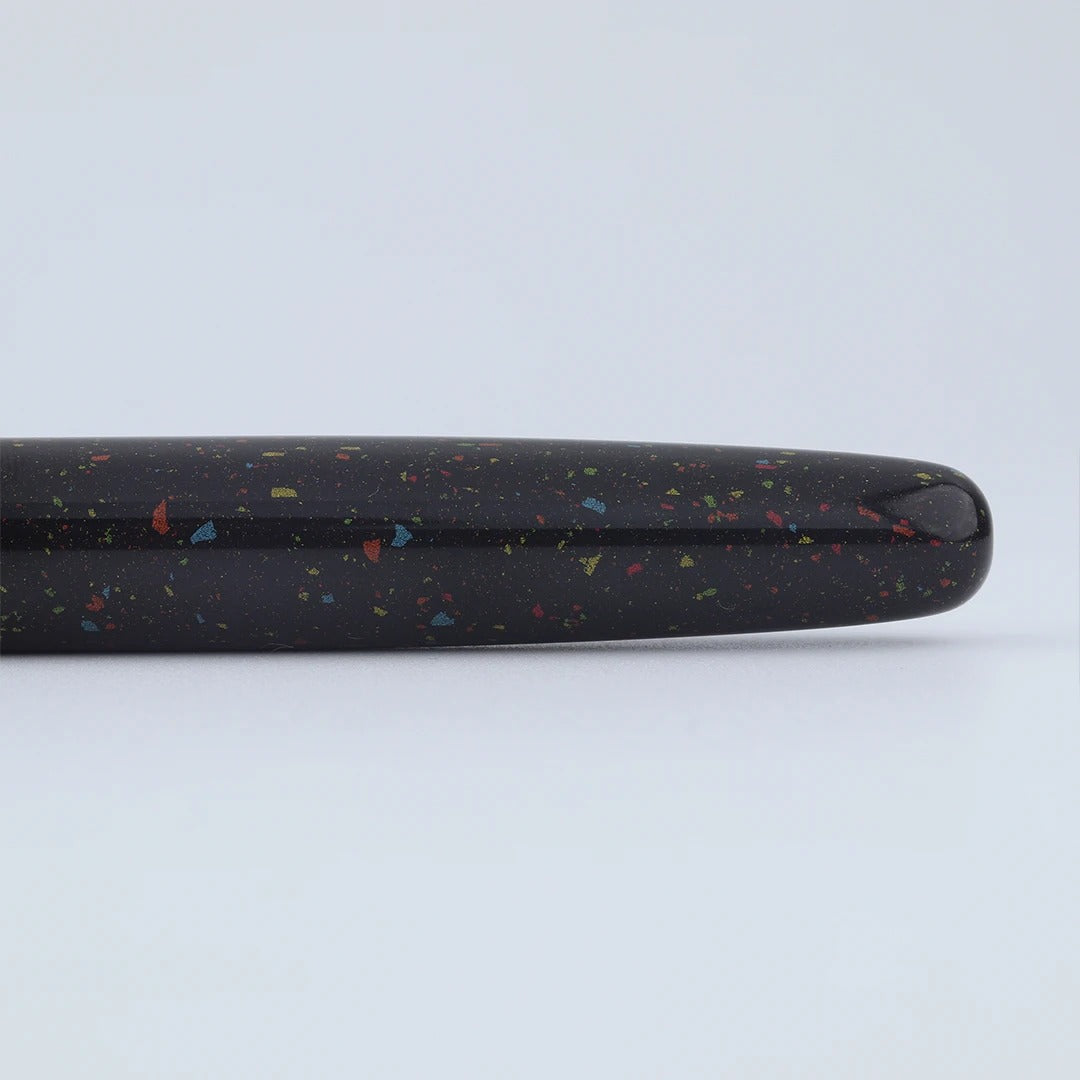 Eboya Emuya 萌芽 HOUGA / 方舟 HAKOBUNE M Model - Exclusive Hanabi Pattern Edition: Hard Rubber Fountain Pen with 14K Gold Nib