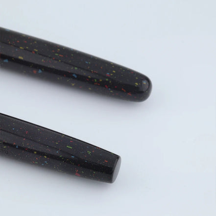 Eboya Emuya 萌芽 HOUGA / 方舟 HAKOBUNE M Model - Exclusive Hanabi Pattern Edition: Hard Rubber Fountain Pen with 14K Gold Nib