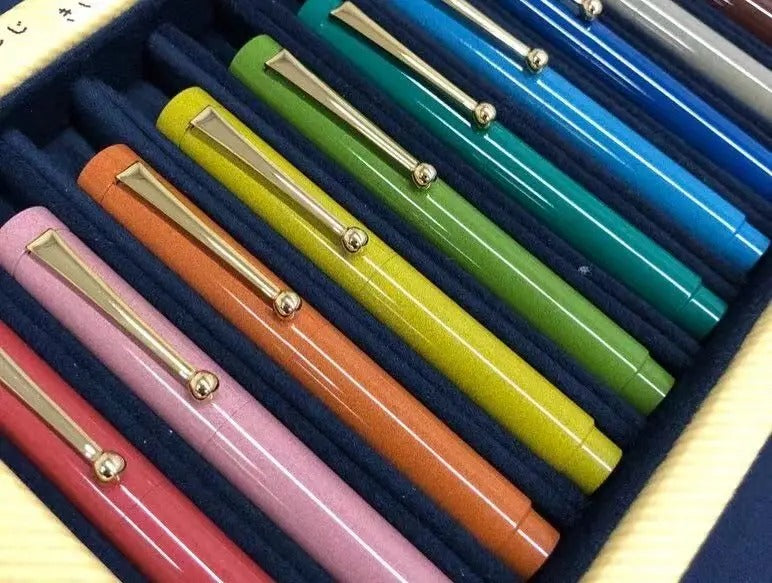 Eboya Tan-Pen Hard Rubber Short Fountain Pen, 14K Gold Nib – Eboya Edition