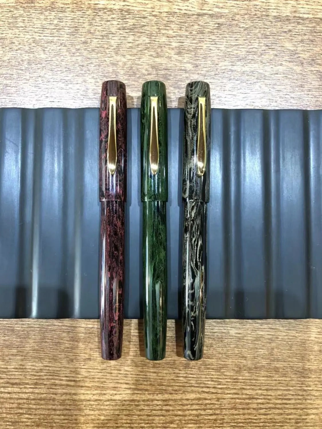 Eboya Brand - Zao Series Fountain Pens Hard Rubber Body | 14K Gold Nib | Multiple Colors & Nib Grades