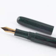 Eboya Brand - 萌芽 HOUGA Series Fountain Pen M size | Limited-Edition Color: Green & Black Patterned Finish | Hard Rubber Body | 14K Gold Nib