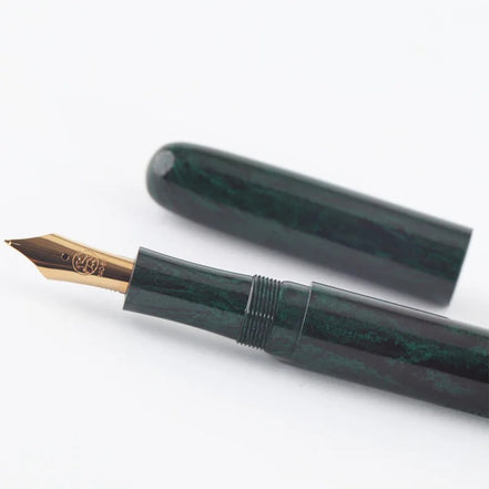 Eboya Brand - 萌芽 HOUGA Series Fountain Pen M size | Limited-Edition Color: Green & Black Patterned Finish | Hard Rubber Body | 14K Gold Nib