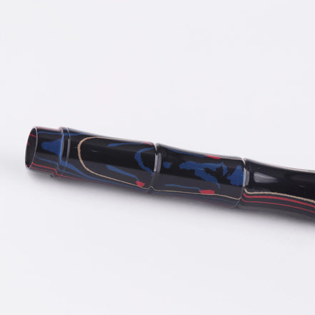 Eboya 品牌 - Lizhu 系列钢笔 M 尖 | 限量版：条纹饰面 | 硬橡胶笔杆 | 14K 金笔尖