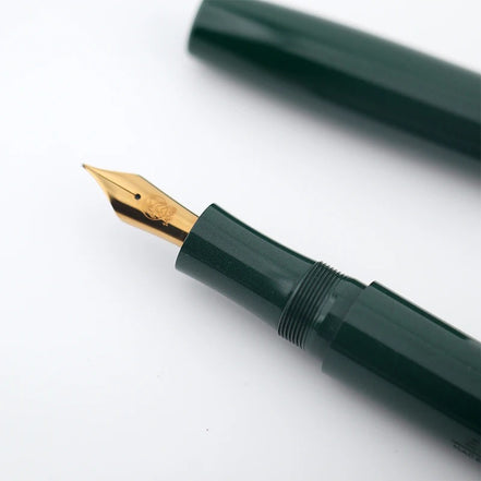 Eboya Brand - 方舟 HAKOBUNE Series Fountain Pen L size | Limited-Edition Color: Deep Forest Green | Hard Rubber Body | 14K Gold Nib