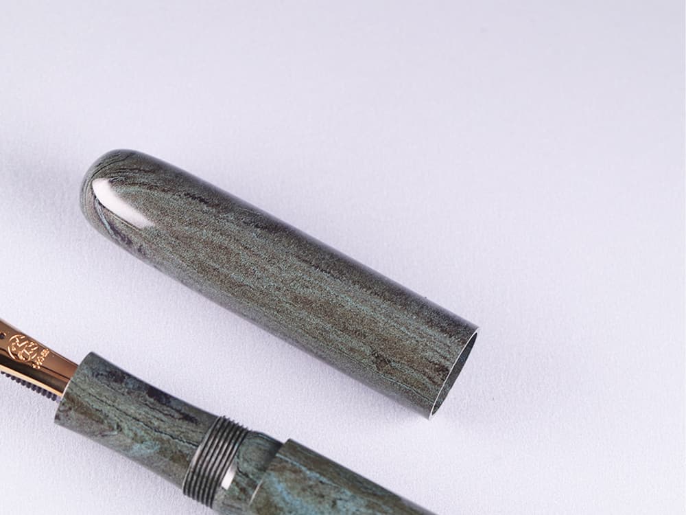 Eboya Brand - 宝珠 HOUJU Series Fountain Pen M size | Shade Collection: Sky Blue, Purple & Peach | Hard Rubber Body | 14K Gold Nib