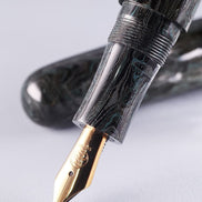 Eboya Brand - 萌芽 HOUGA Series Fountain Pen L size | Limited-Edition Color: Ink Black | Hard Rubber Body | 14K Gold Nib