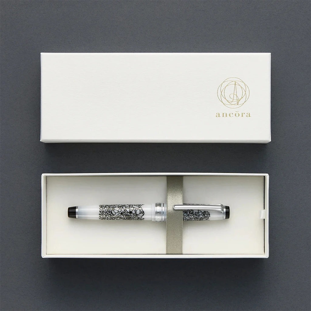 Ancora Limited-Edition Souka - Floral Series | Silver-White / Gray-Black | 14K Gold Nib | Sailor Professional Gear Slim Fountain Pen