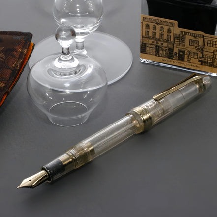 BUNGUBOX 限定 Kinka 14K 金色写乐中号钢笔