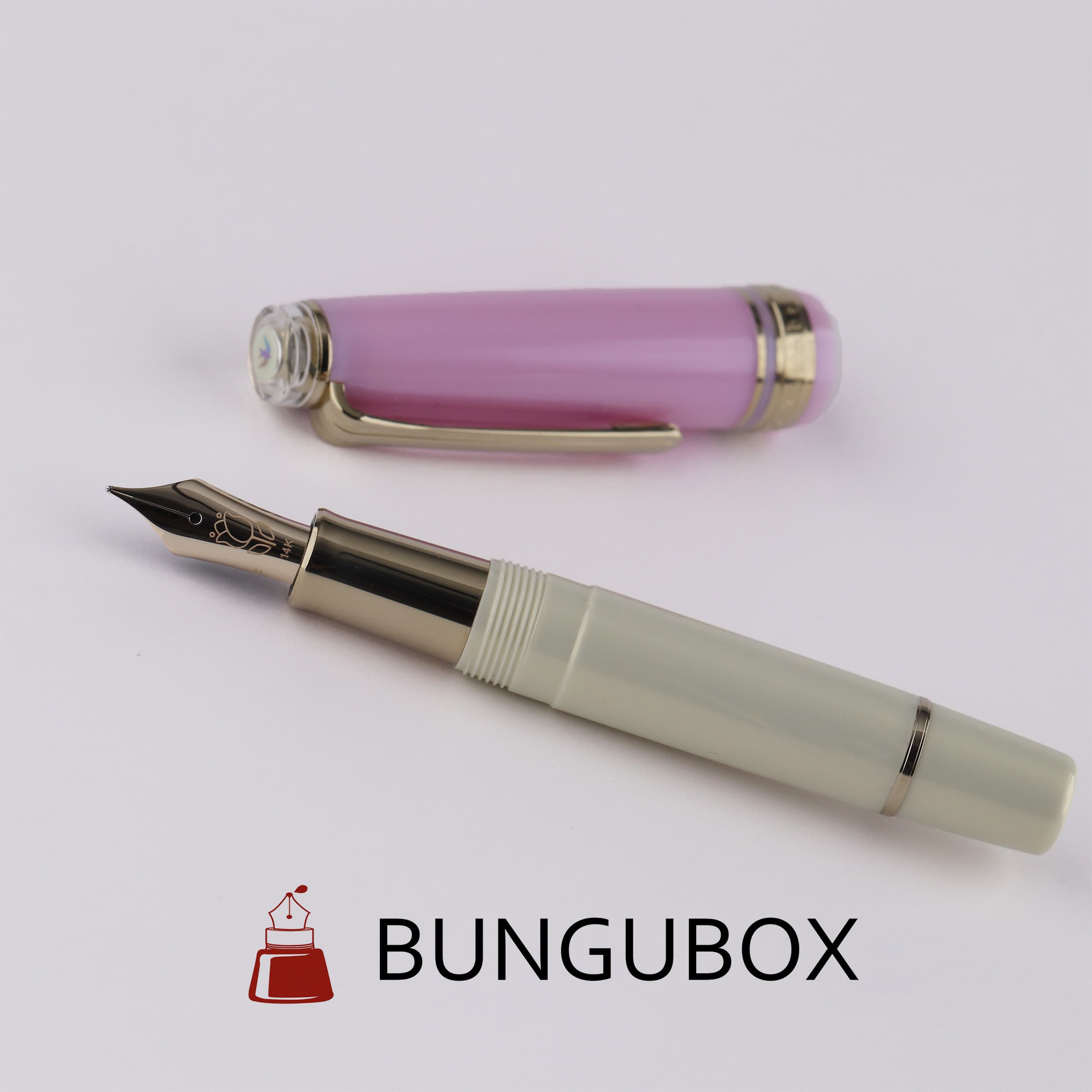 BUNGUBOX Limited Edition Thumbelina 14K Gold Low Center of Gravity Section Short Fountain Pen
