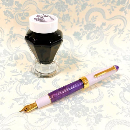 Yotsuba Shokai Limited Edition Shion 21K Gold Purple Large Torpedo Demonstrator Sailor Fountain Pen