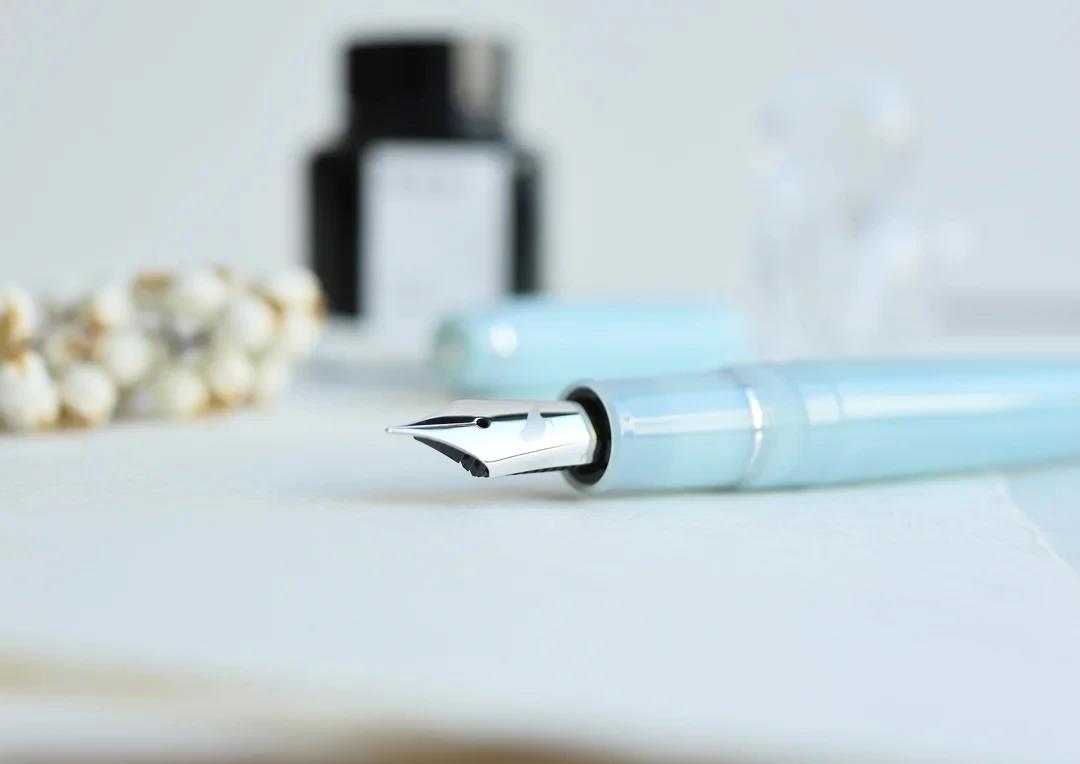 Limited Edition Kyoon Neiro Hishoku Fountain Pen, 21K Gold - Sailor Large Size