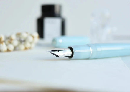 Limited Edition Kyoon Neiro Hishoku Fountain Pen, 21K Gold - Sailor Large Size