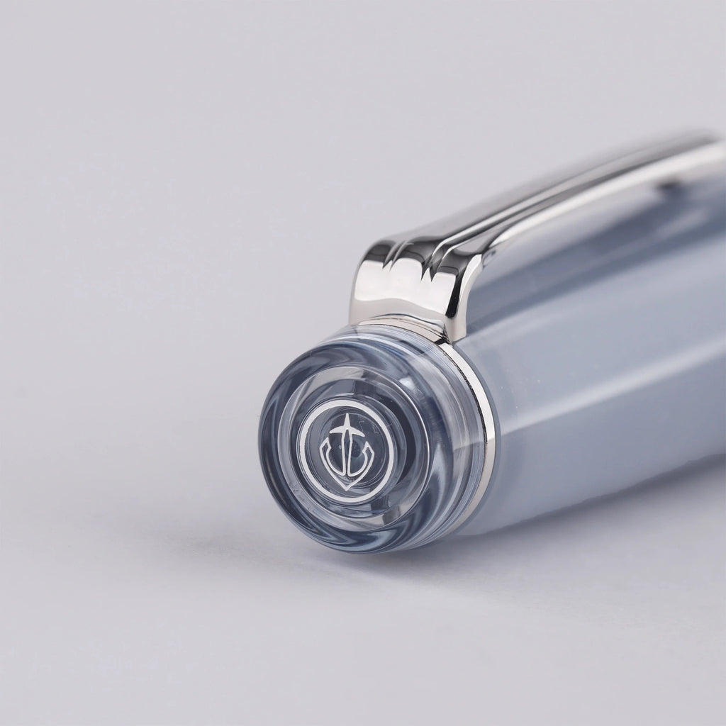 Hachimonjiya Limited Edition Ginzan/Kubozakura 14K/18K Gold Sailor Fountain Pen