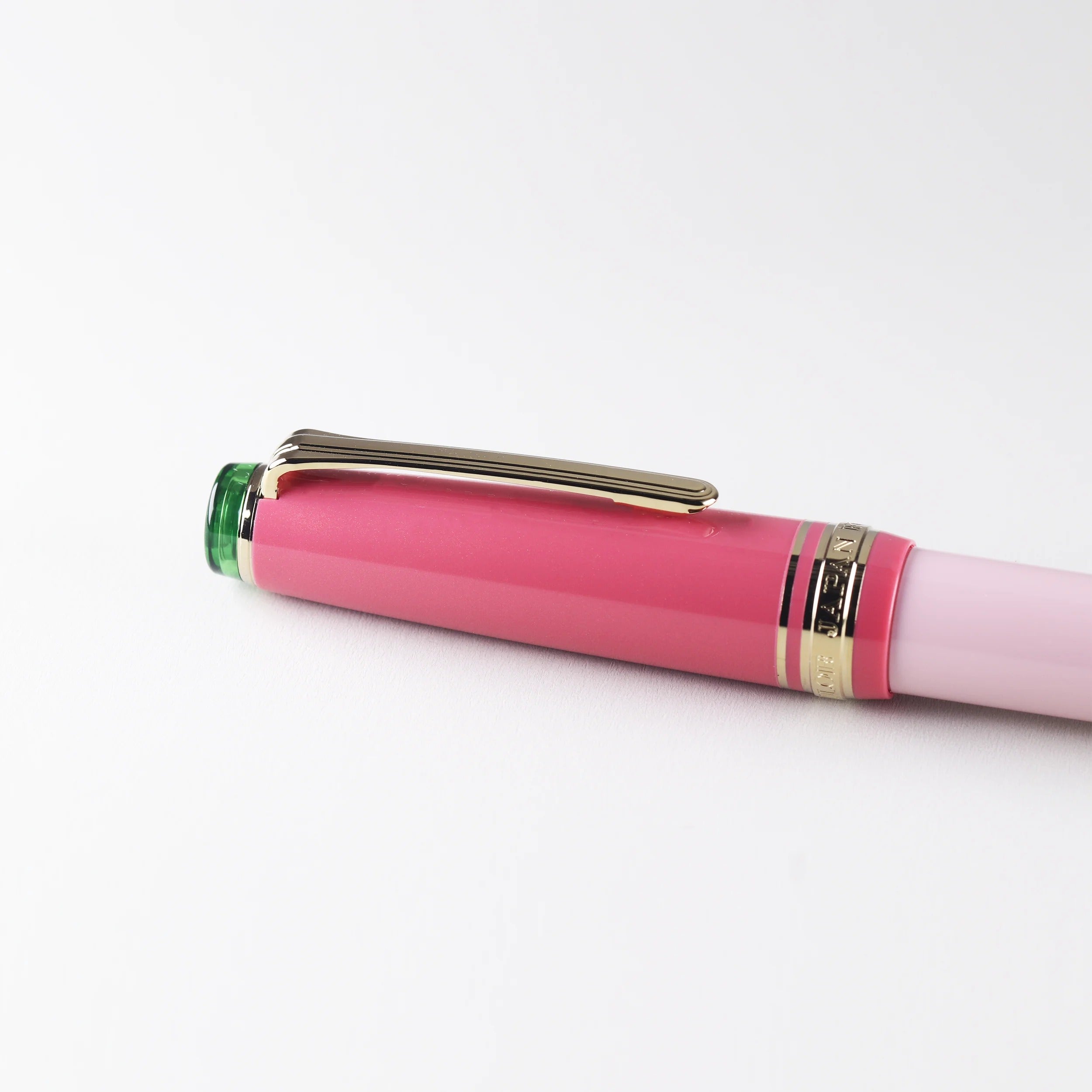 Hachimonjiya Limited Edition Ginzan/Kubozakura 14K/18K Gold Sailor Fountain Pen