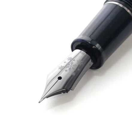 BUNGUBOX Limited Edition 2024 Silent Night Raden Crown Piston-filling 18K Gold Sailor Fountain Pen
