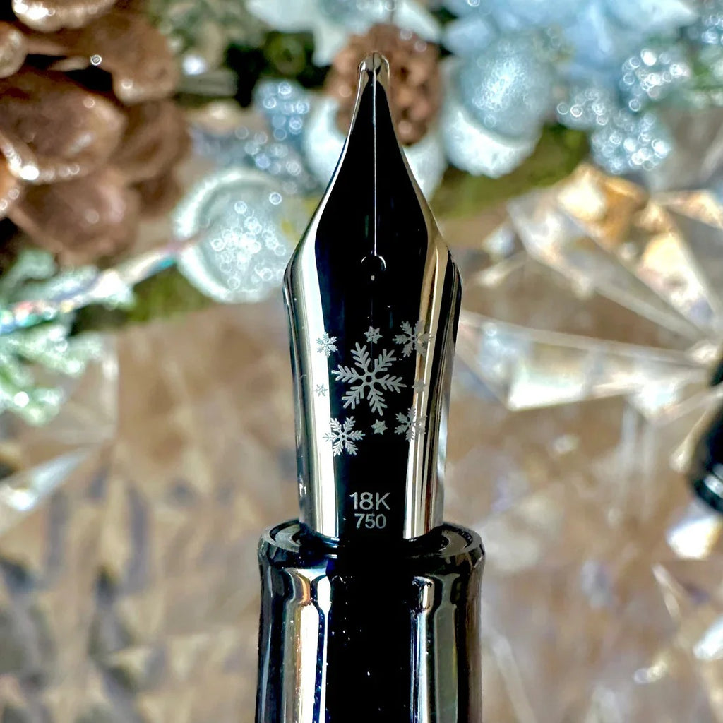 BUNGUBOX Limited Edition 2024 Silent Night Raden Crown Piston-filling 18K Gold Sailor Fountain Pen