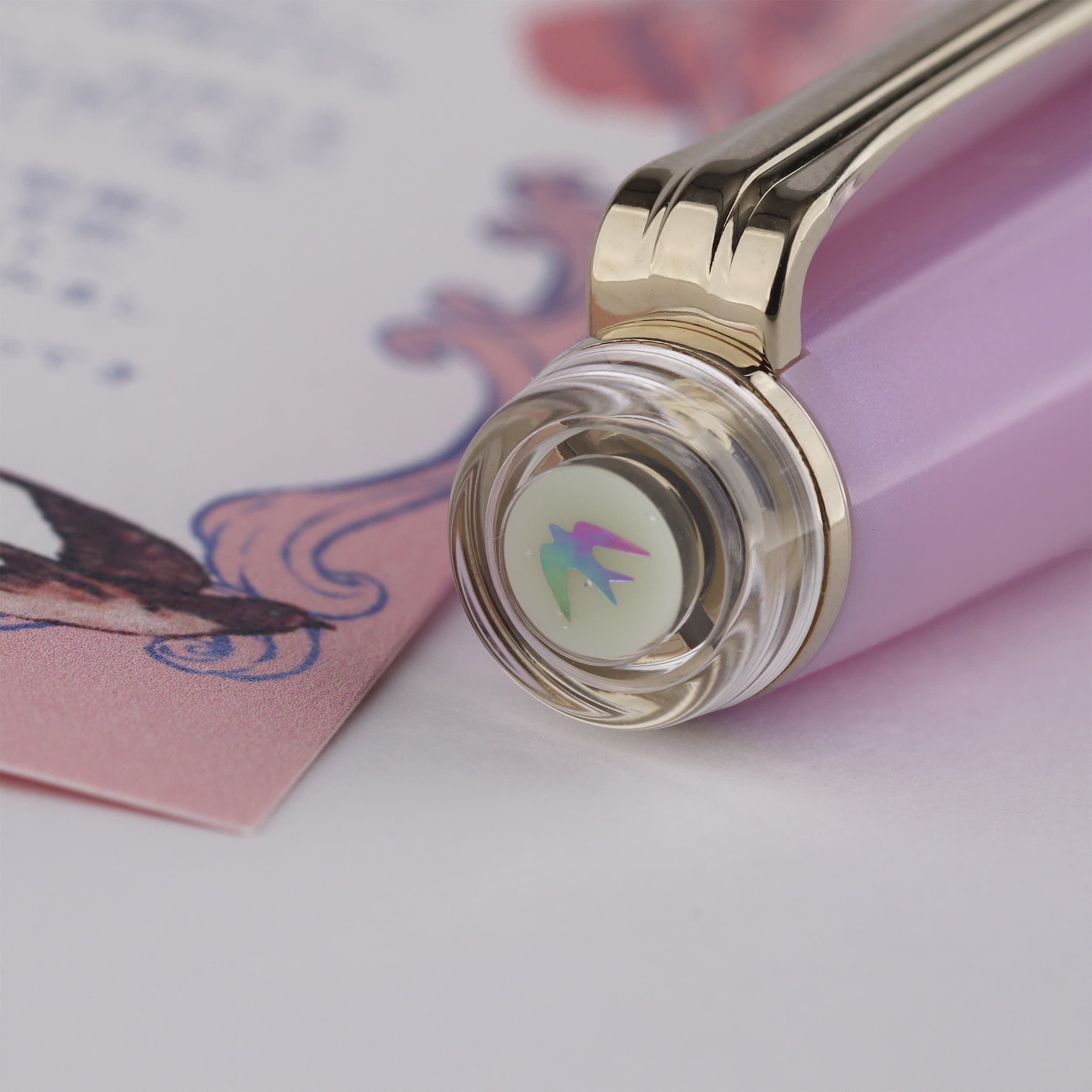 BUNGUBOX Limited Edition Thumbelina 14K Gold Low Center of Gravity Section Short Fountain Pen