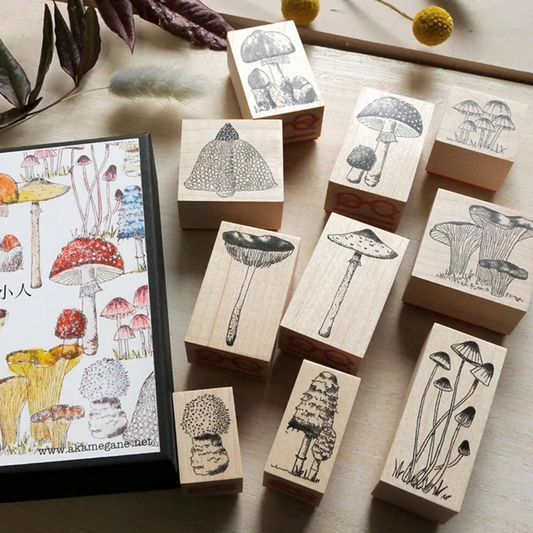 Mushroom Cluster Gift Box Set - 10 Wooden Stamps, Red-rimmed & Crimson-rimmed Styles