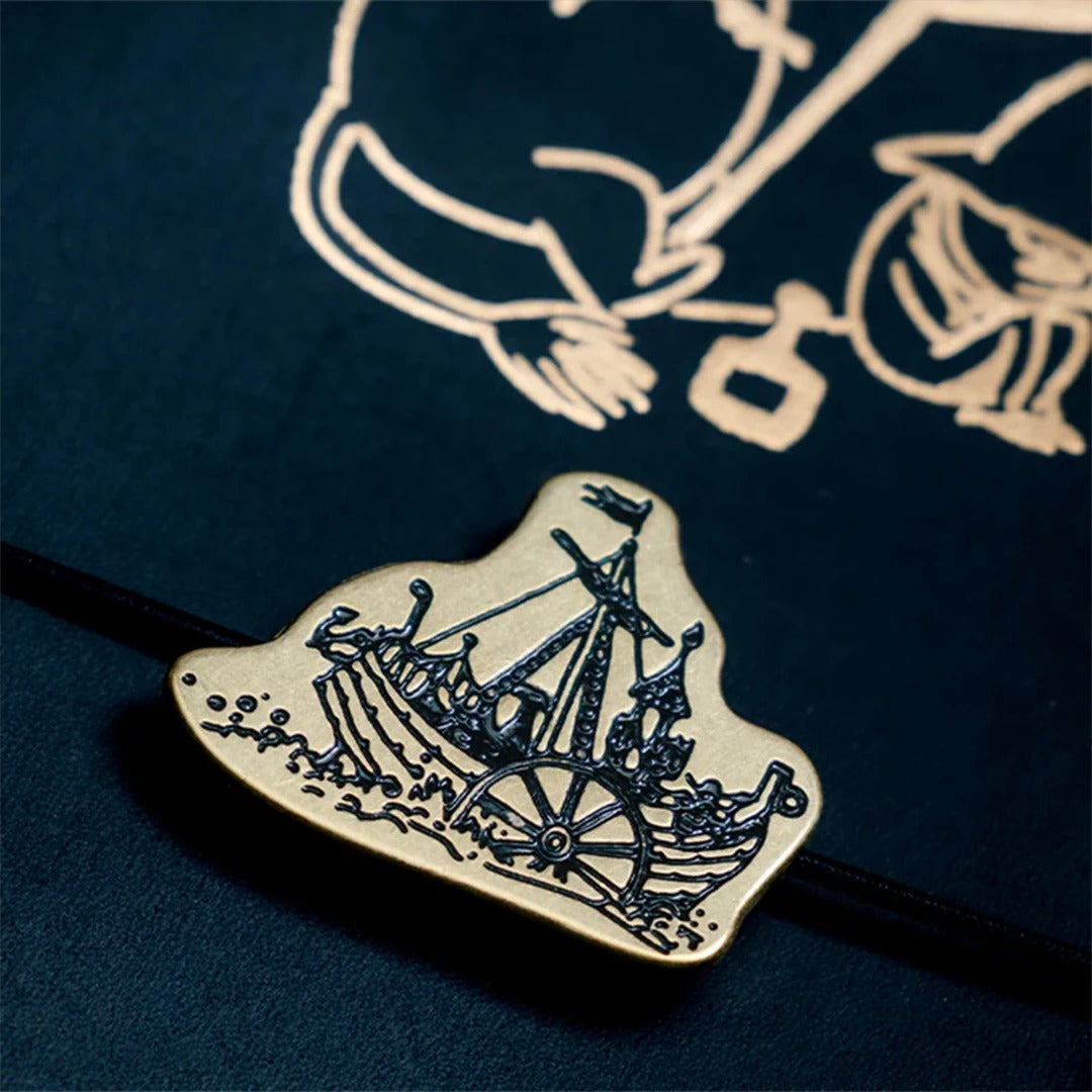 TN × Moomin Annual Lottery Limited Edition Vol.5 Gift Box Set: Leather Notebook, Refill Pages, Pen, Canvas Tote Bag, Stickers