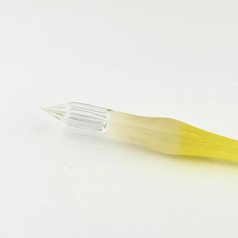 Aun Glass Dip Pen - Light Series, Pale Yellow Variant