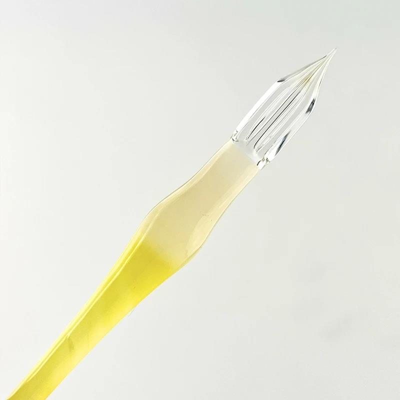 Aun Glass Dip Pen - Light Series, Pale Yellow Variant