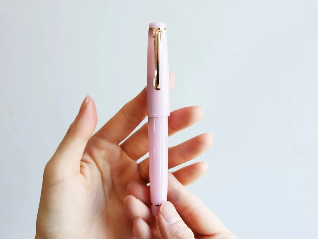 Limited Edition Kyoon Neiro Sakuranezumi Fountain Pen, 21K Gold - Sailor Large Size