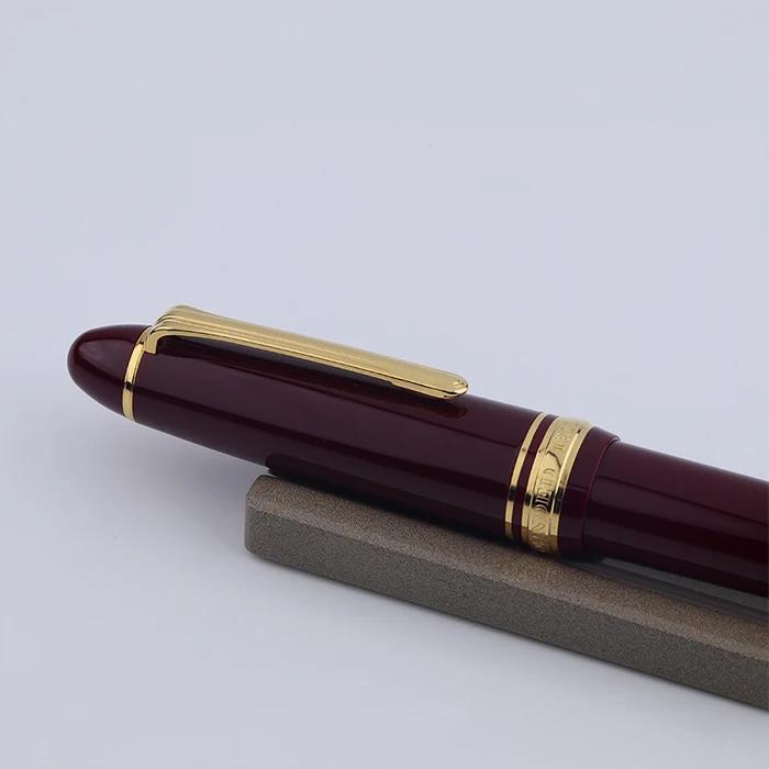 Sailor Vintage 1911 Fountain Pen, Yukio Nagahara Modified Nib, Burgundy Torpedo Shape, 21K Gold, Full Gold Nib
